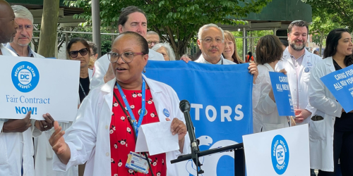 America’s newest doctors fuel efforts to unionize